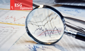 Magnifying-Glass-and-Graphs.png